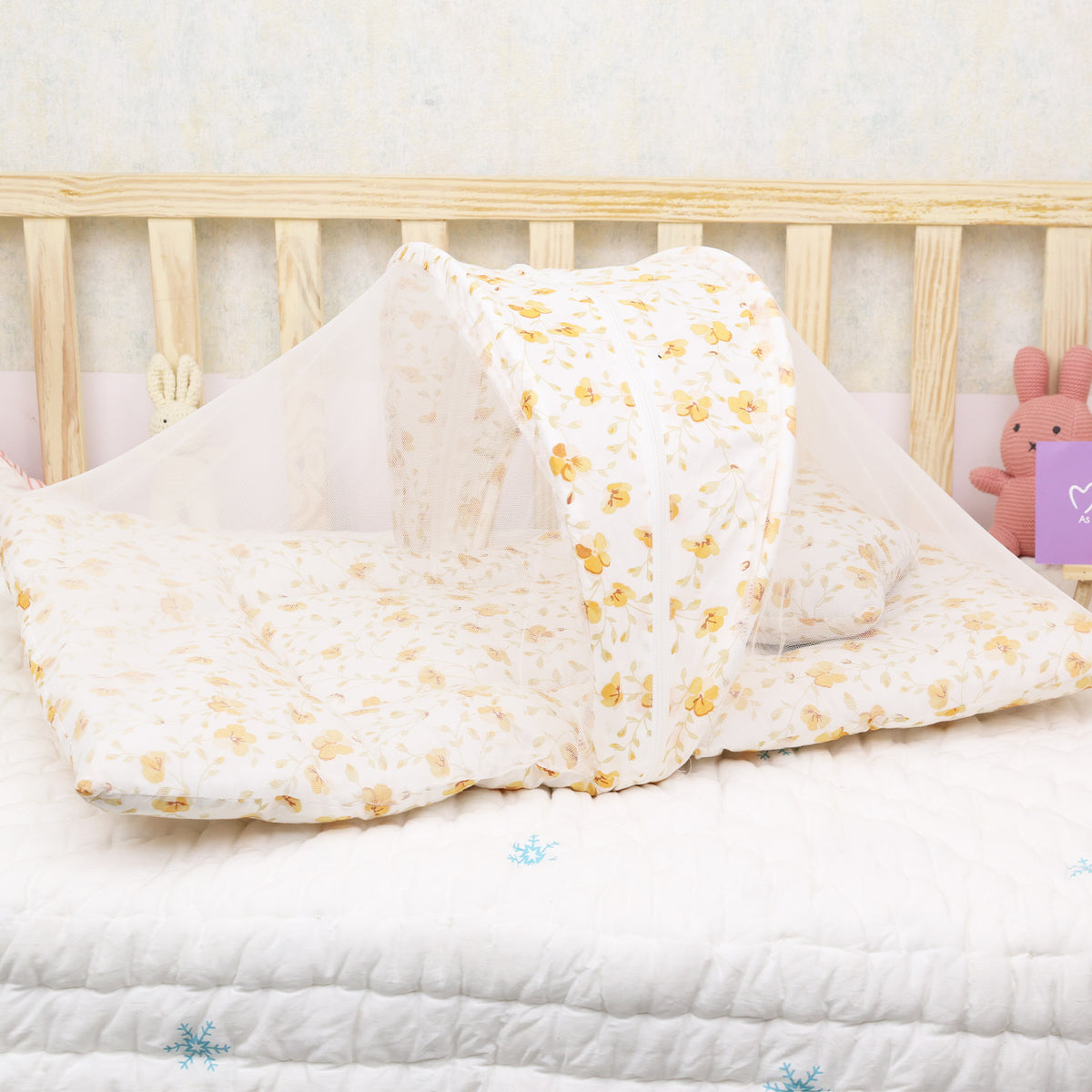 Organic Cotton Muslin Foldable Mosquito Net Bedding | Bloom